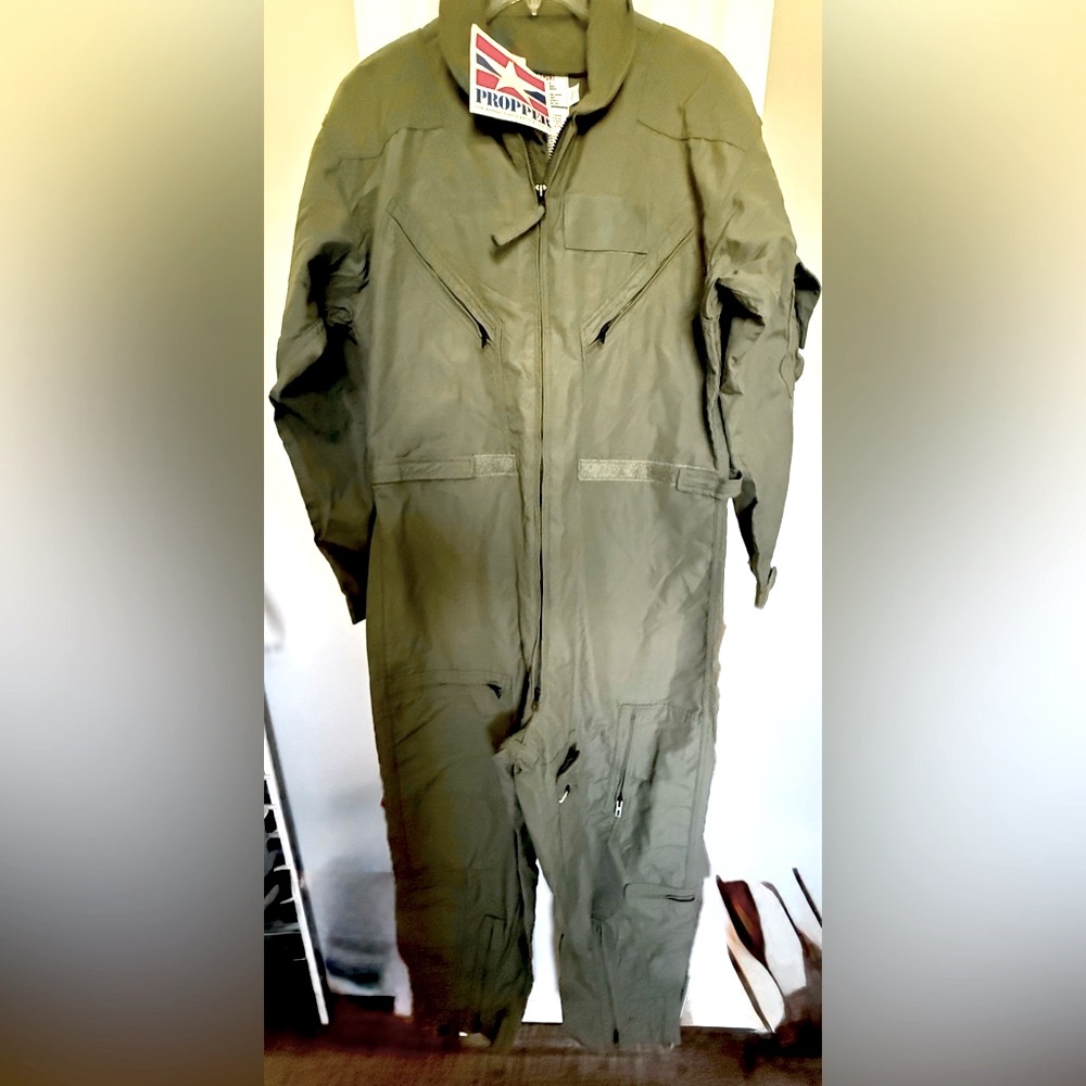 Propper Flyers Coveralls Military CWU-27/P Sage Green Flight Suit 44 SHORT